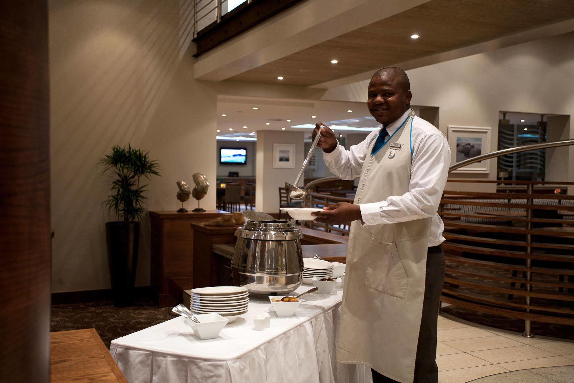 Town Lodge Gqeberha Port Elizabeth Buitenkant foto