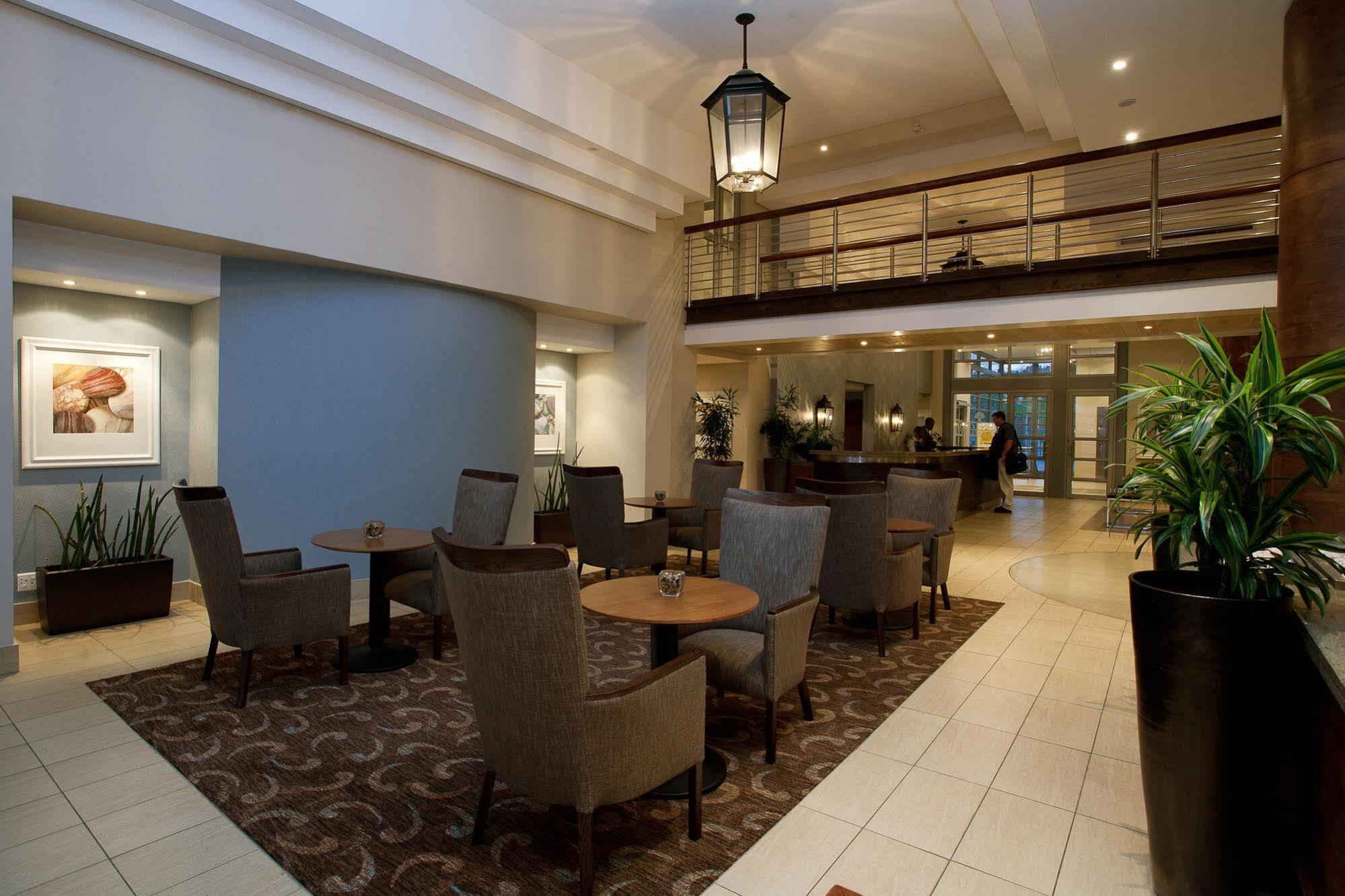 Town Lodge Gqeberha Port Elizabeth Buitenkant foto
